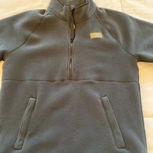 LL Bean, 1/4 zip pullover fleece, black, medium